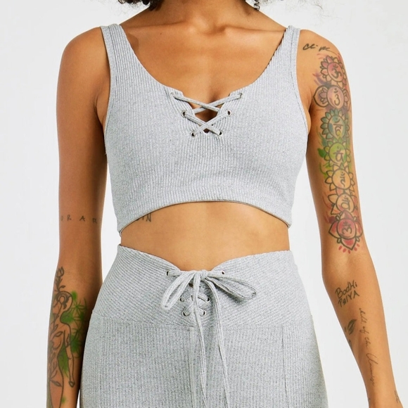 Year Of Ours Ribbed Football Leggings W/ Matching  Ribbed Football Bra In Green  - Picture 1 of 14